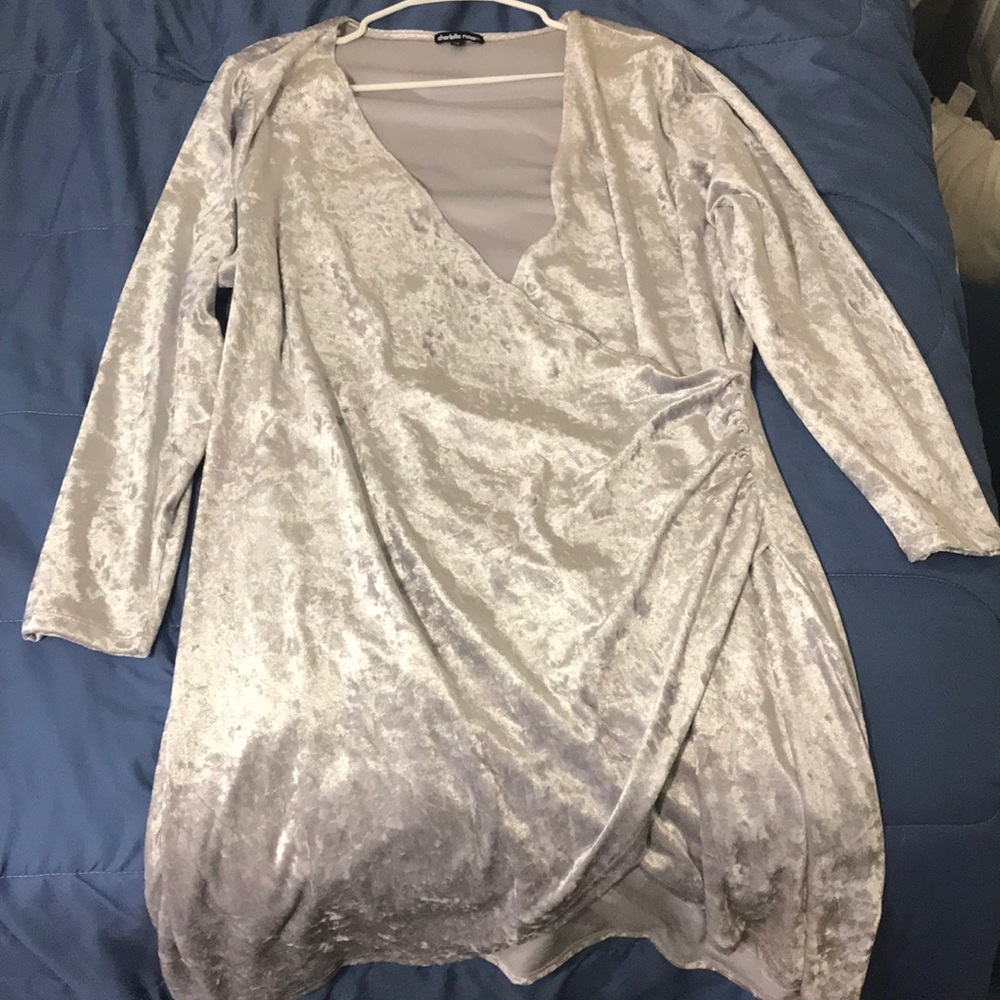 Party dress never worn